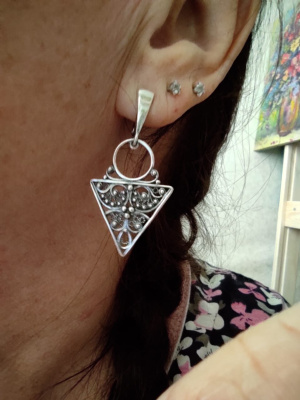 Серьги бижутерия, покрытие - серебрение с оксидированием, без вставок