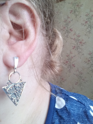 Серьги бижутерия, покрытие - серебрение с оксидированием, без вставок