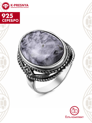 Кольцо серебро 925 пробы, покрытие - оксидирование, вставка - пинолит