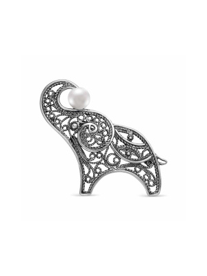 Брошь бижутерия, покрытие - серебрение с оксидированием, вставка - культивированный жемчуг