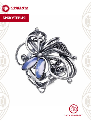 Кольцо бижутерия, покрытие - серебрение с оксидированием, вставка - стекло ювелирное собственной огранки