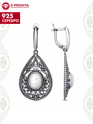 Серьги серебро 925 пробы, покрытие - оксидирование, вставка - перламутр