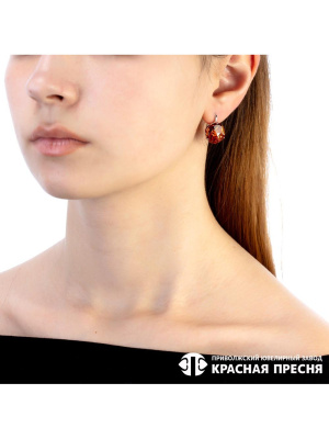 Серьги серебро 925 пробы, покрытие - родирование, вставка - фианит собственной огранки (недрагоценный камень)