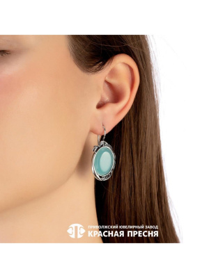 Серьги серебро 925 пробы, покрытие - оксидирование, вставка - искусственный халцедон