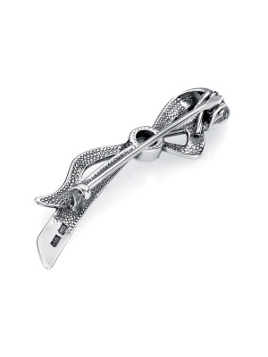 Брошь серебро 925 пробы, покрытие - родирование, отделка - алмазная грань, вставка - фианит (недрагоценный камень)